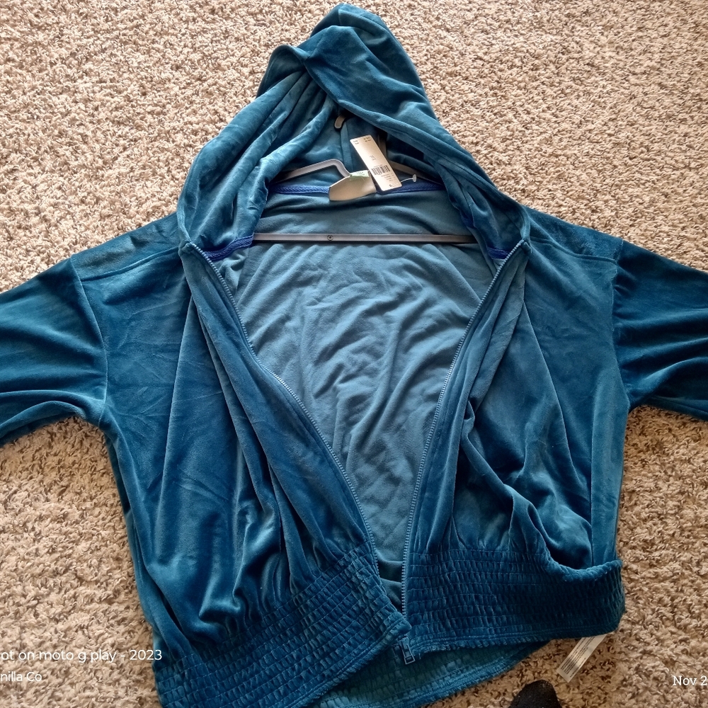 Anthropologie Women's Catie Cropped Velvet Zip-Up Hoodie Blue Size XL - Picture 4 of 9